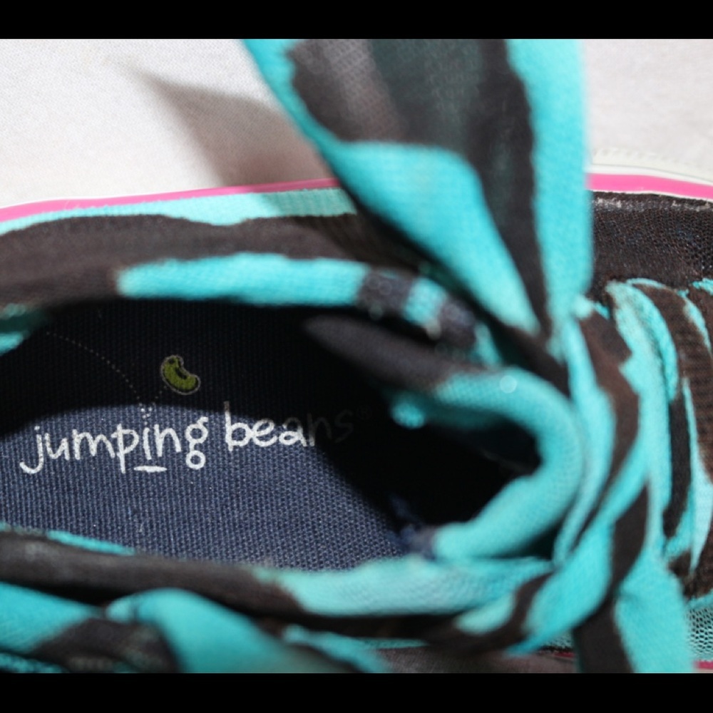 jumping beans called Tod shoe for girls - Picture 3 of 8